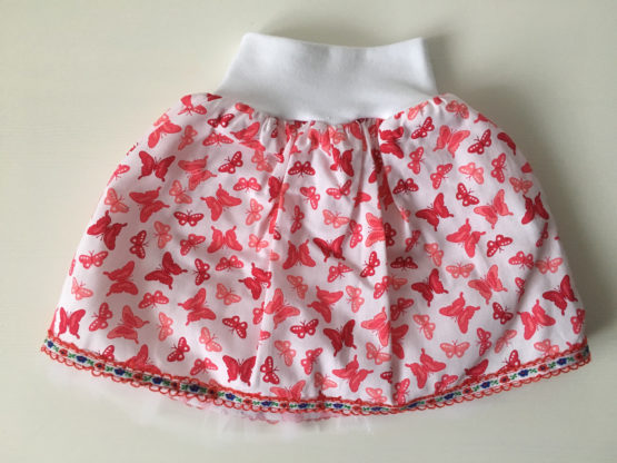 Jupe bébé avec papillons roses